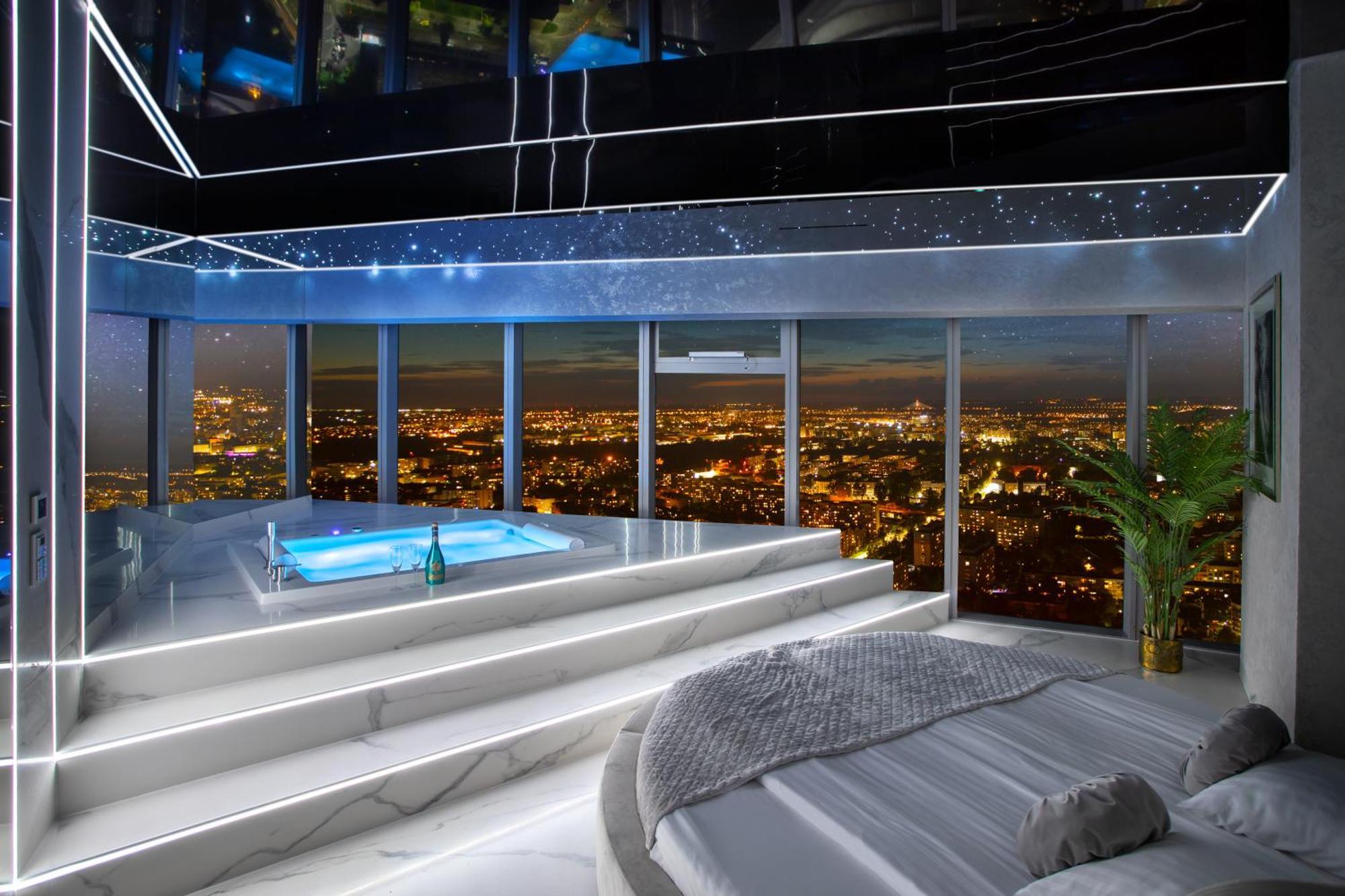 Apartamenty Sky Tower Z Jakuzzi Przy Oknie Wroclaw Dış mekan fotoğraf