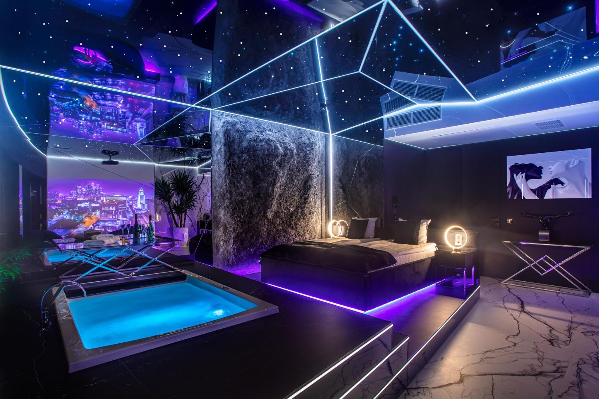 Apartamenty Sky Tower Z Jakuzzi Przy Oknie Wroclaw Dış mekan fotoğraf